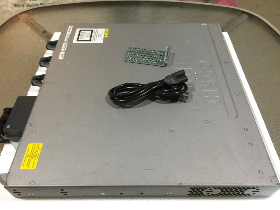 CISCO WS-C3850-24XU-S 24-Port 10Gig UPOE Switch 3850-24XU-S MultiGig RJ45 1100W - Image 2 of 4