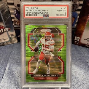 2021 Panini Prizm Patrick Mahomes II #190  💎PSA 10💎 Green Pulsar Prizm