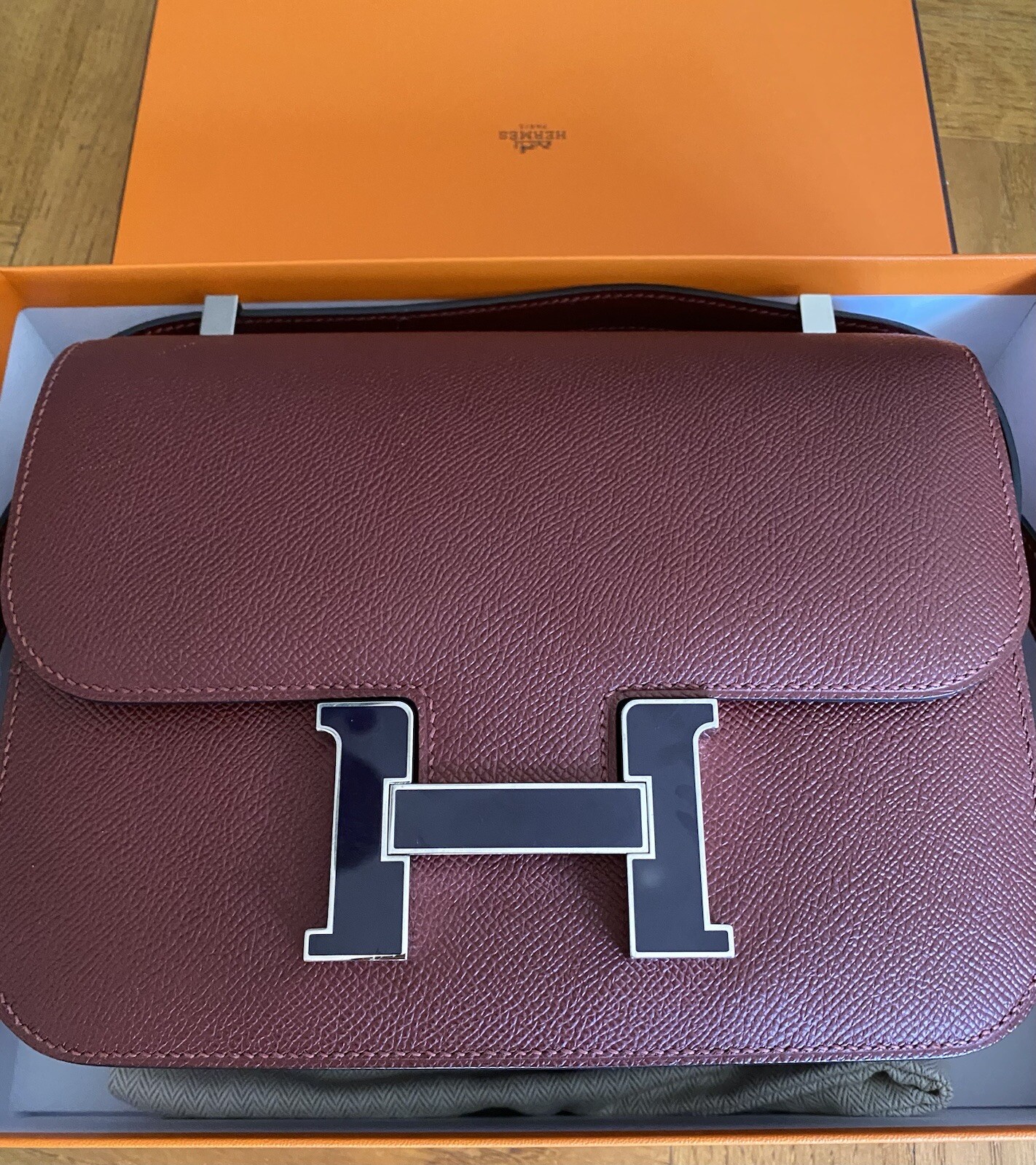 Hermes Constance 24 image 2