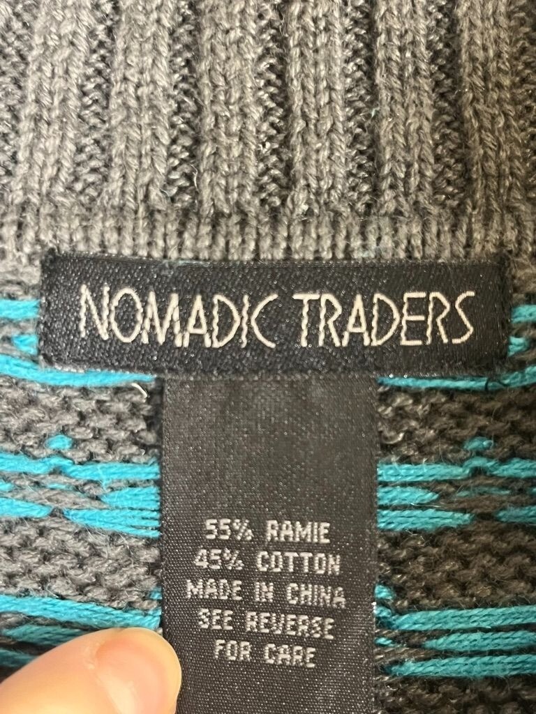 Nomadic Traders Sweater L Blue Pullover Knit Snow… - image 2