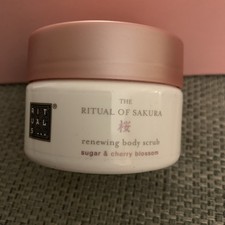 Rituals the Ritual of Sakura Cherry Blossom Body Scrub 125g