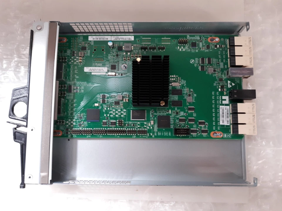 NetApp 111-02850 IOM12 SAS 12G Controller Module - Image 2 of 4