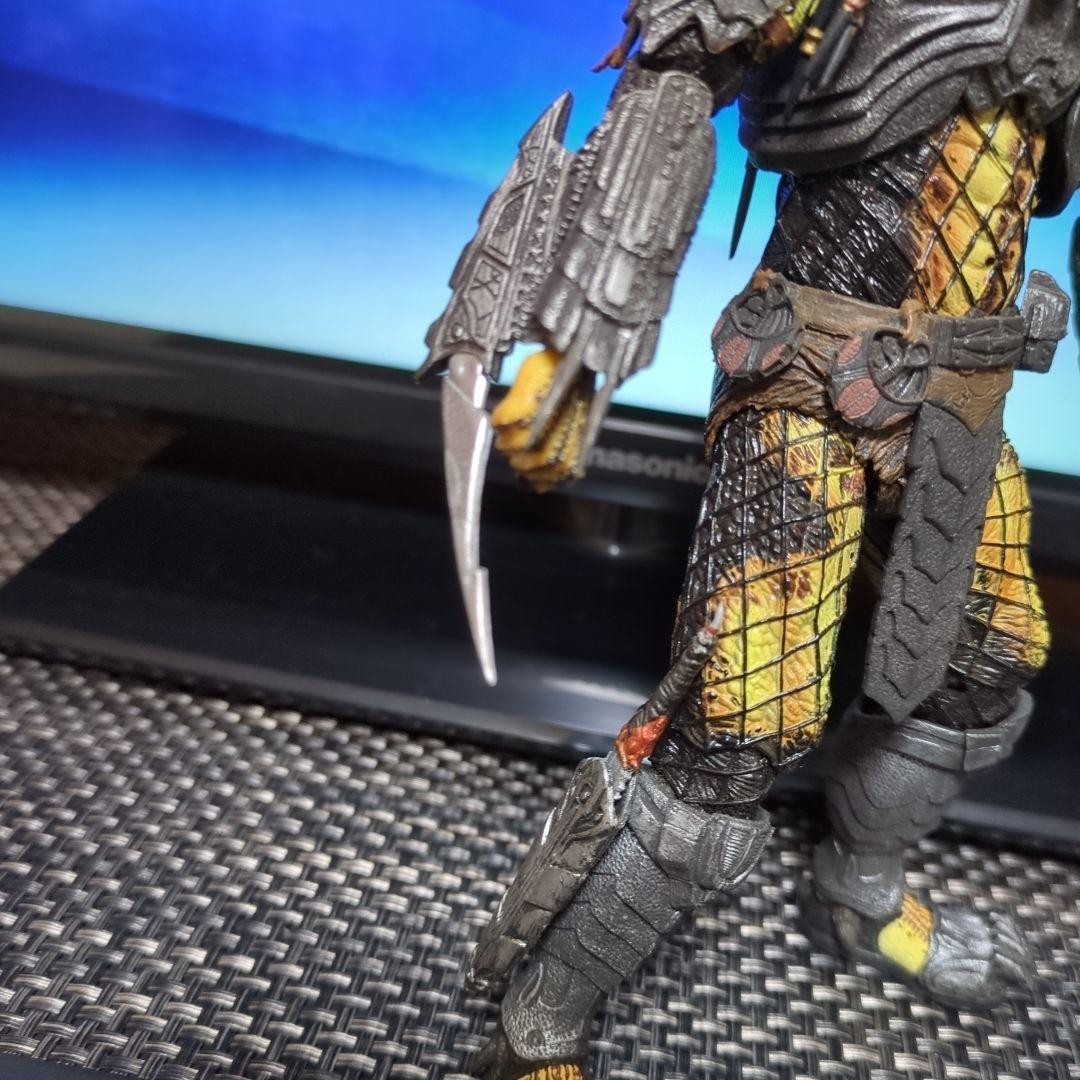 NECA AVP Alien vs. Predator Chopper Predator 7
