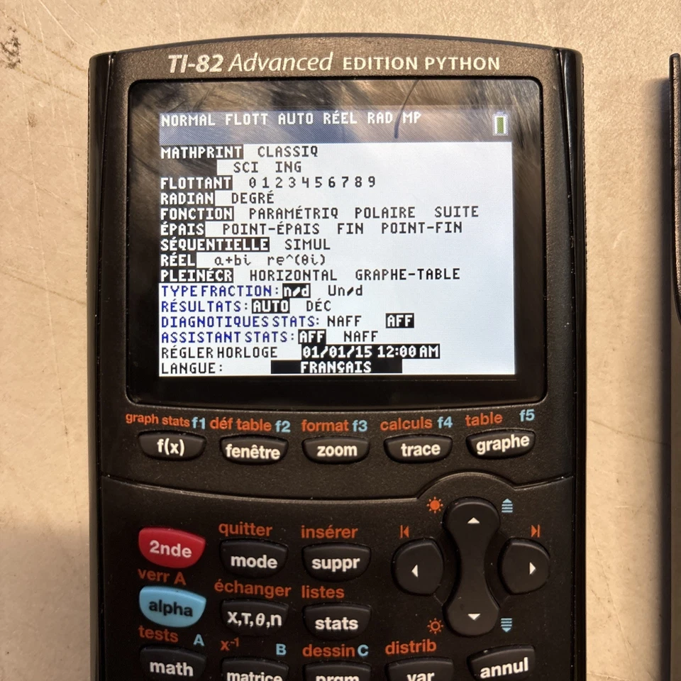 Texas Instruments TI-82 Python Calculatrice Scientifique Parfait État Lycée Bac - Photo 2/4
