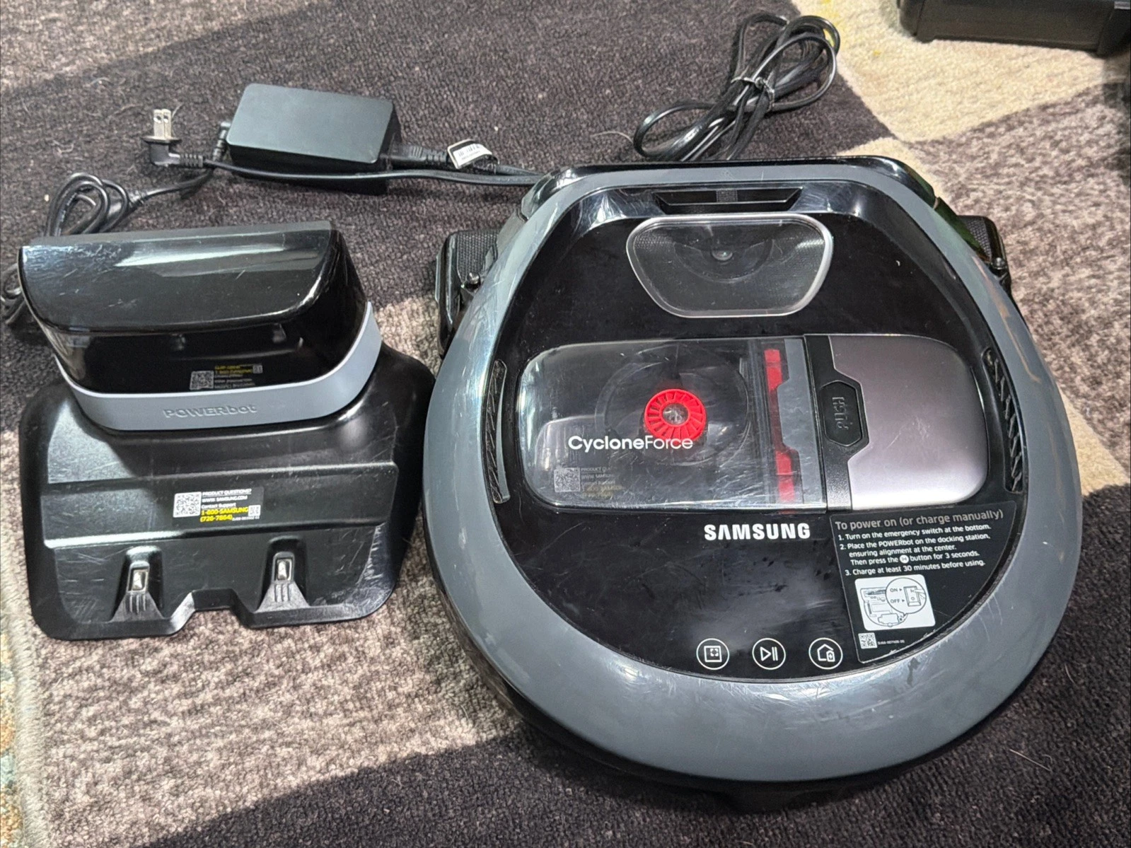 Samsung POWERbot R7040 Robotic Cleaner - Black SR1AM7040WG