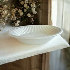 Wedgwood Edme Fruit Dessert Small Bowl Ivory USA DES Collectible Gift Pre Owned