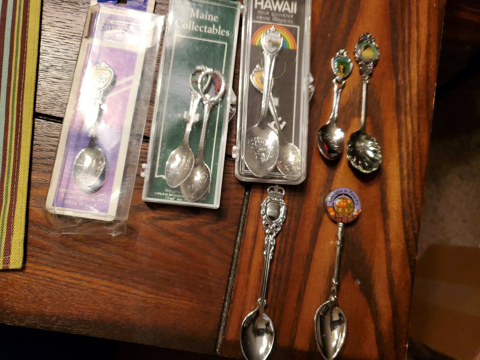 Collector spoons maine, sea world, Vermont + choose spoon