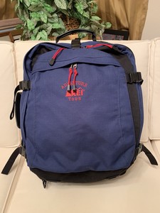 rei black backpack