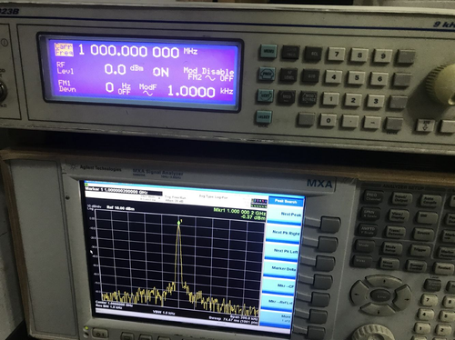 IFR/Aeroflex IFR 2023B 9kHz-2.05GHz Signal Generator - Picture 6 of 9