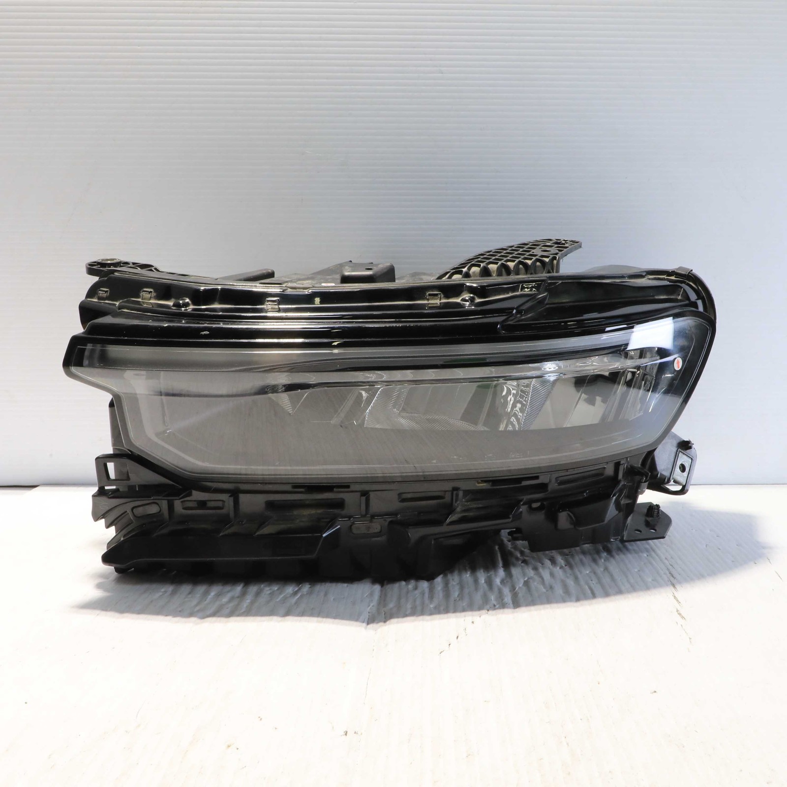 2021-2024 Jeep Grand Cherokee LED Reflector Right Side Headlight OEM 68606235AB