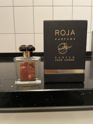 ORIGINAL ROJA ELYSIUM PARFUM POUR HOMME, 50ML, WIE NEU, BATCHCODE AUS 2022