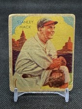 1934-36 Diamond Stars # 34 Stan Hack (Low Grade) (creases)