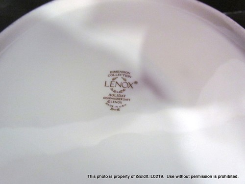 LOT LENOX DISNEY CHRISTMAS DISHES Cups, Holiday Plates, Saucers, Covered Dish - Picture 9 of 9