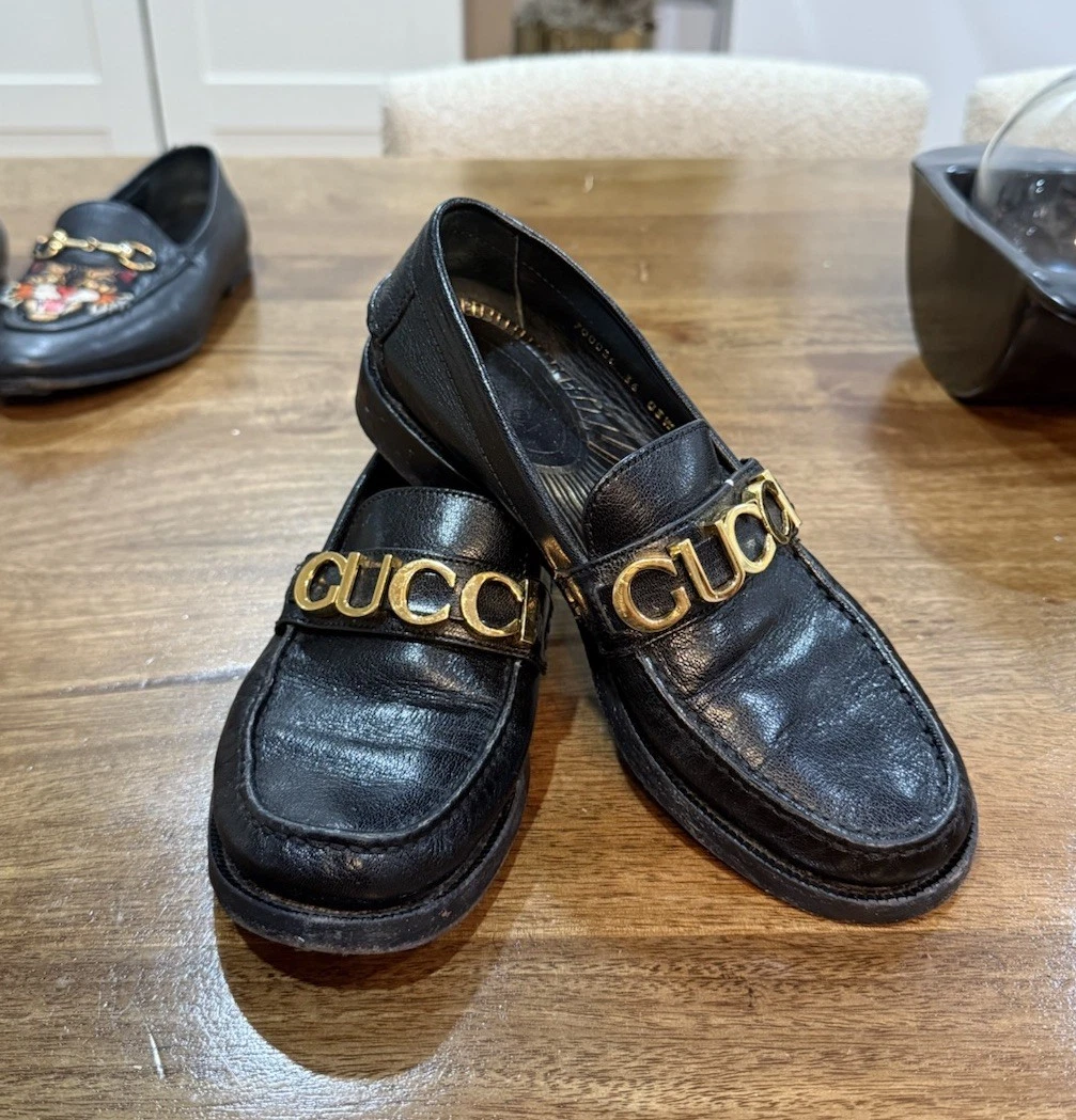 Mocassins mocassins femme Gucci logo plaque Quentin Mystic NOIR taille EU 36