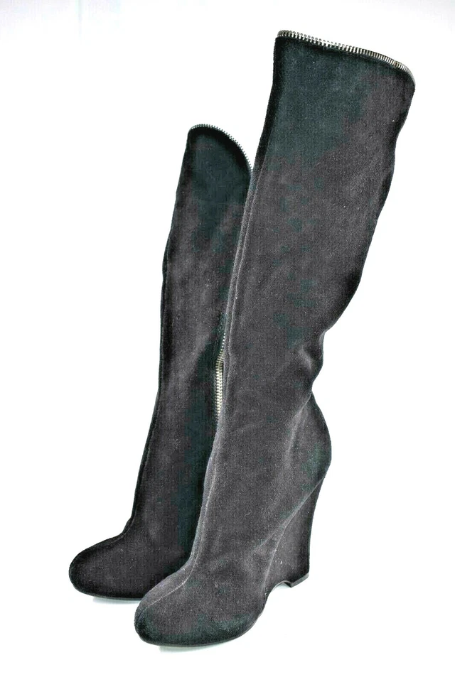 Botas para mujer MIA Eduina negras de gamuza debajo de la rodilla con cuña con cremallera talla 8,5 M Foto 2 de 4