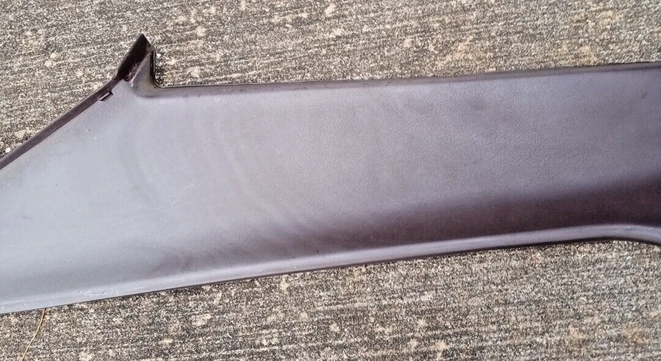 1984 TOYOTA CELICA RIGHT Interior Hatch Quarter Glass Trim 62471-14210 LOC-167 - Изображение 3 из 4