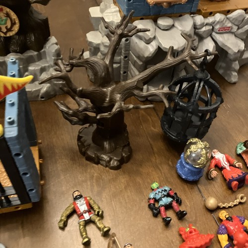 Fisher Price Imaginext WIZARDS TOWER CASTLE SET+ LOST FORTRESS SET w/FIGURES - Picture 13 of 17