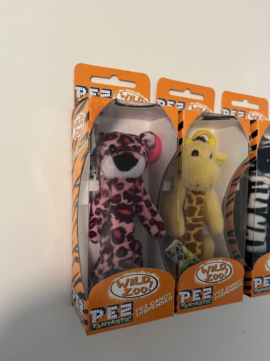 PEZ Fantastic Candy & Dispenser Wild Zoo! Plush Dispenser
