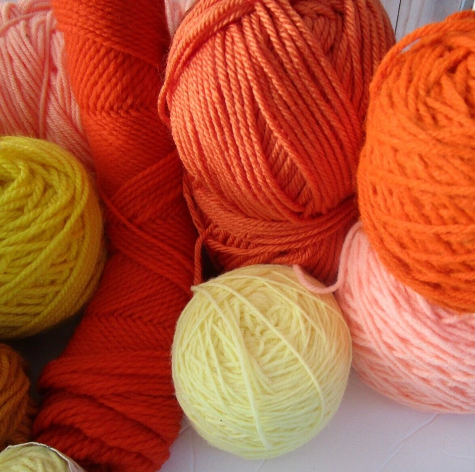 Assorted Yarns, Scrap Yarns, Lot yarns - Peach, Orange & Yellow - Image 3 of 4