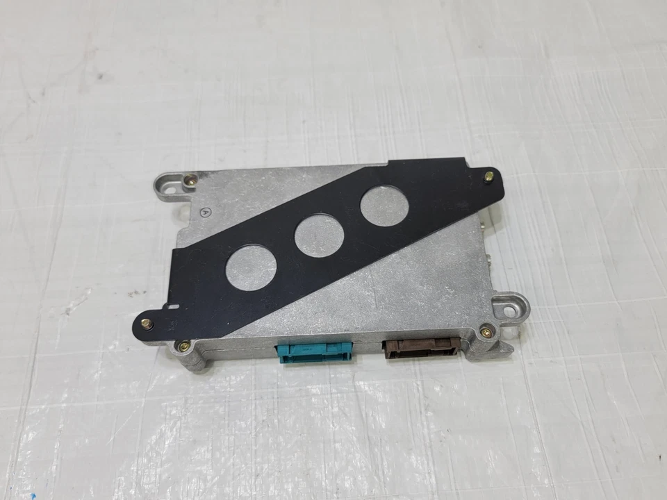 2000 Mercedes-Benz CLK430 Motorola Telephone Control Module OEM A-210-820-80-26 - Image 4 of 4