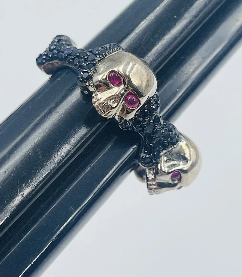 Anillo calavera Stephen Webster plata esterlina zafiro y rubí talla 10 Foto 2 de 4