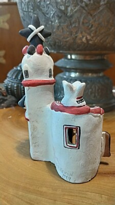 工芸品 Peru pottery church Vintage hand-painted clay pottery Peru church w/ figures. from