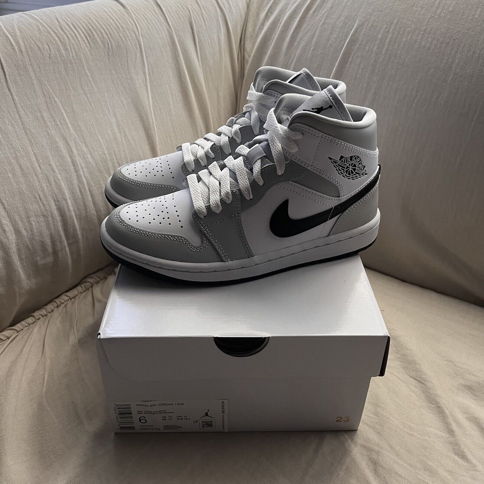 air jordan 1 mid grey fog white - new size 6 womens ships asap