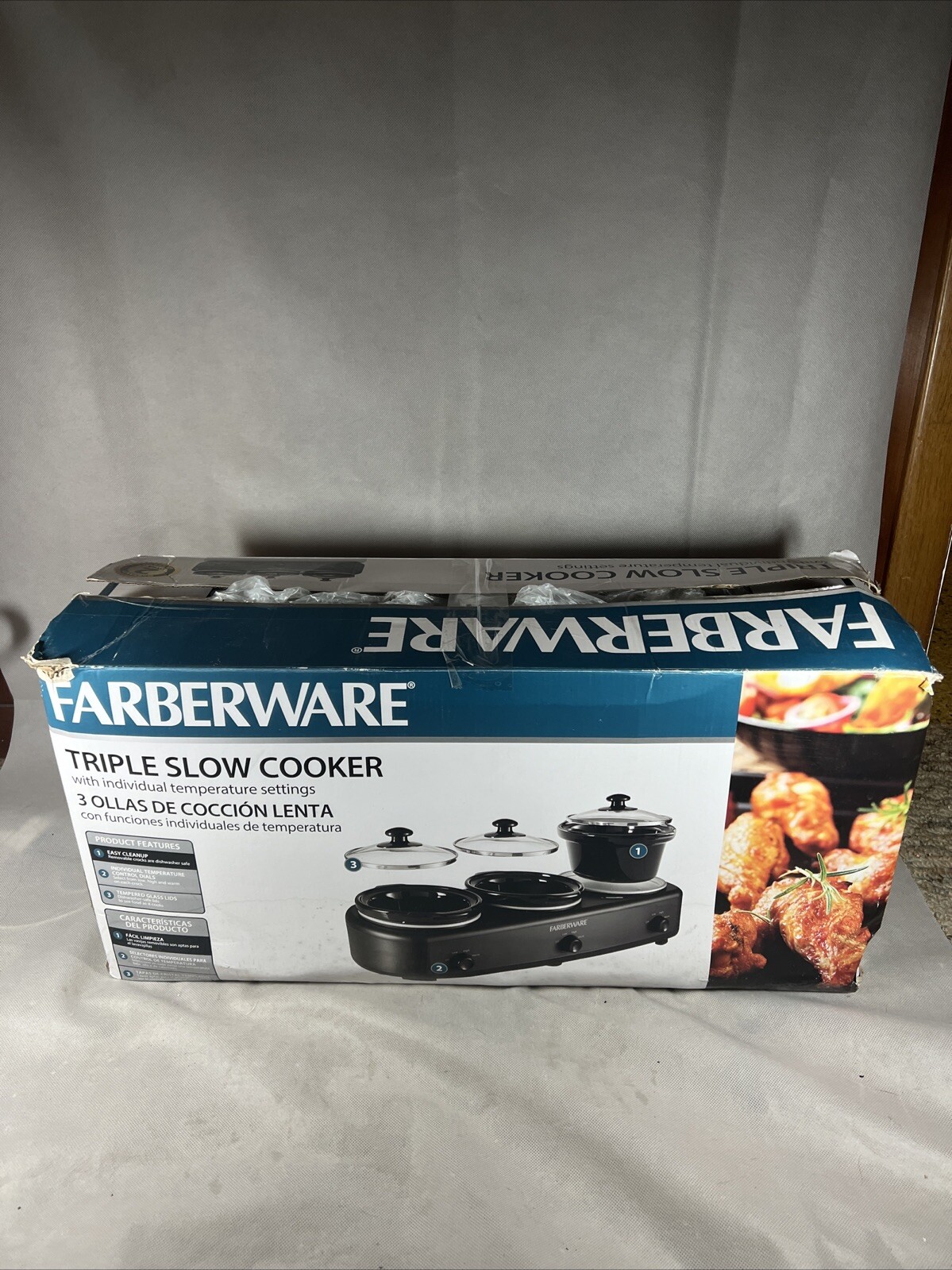 Farberware Triple Slow Cooker NEW Individual Temperature Settings