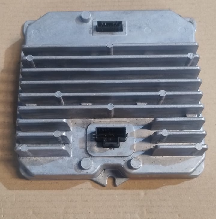 BMW X5 X6 F15 F16 F85 F86 VOLTAGE CONVERTER CONTROL MODULE - 9329336