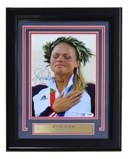 Jennie Finch Cards and Autographed Memorabilia Guide 35