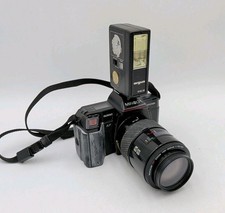 Minolta Maxxum 5000 AF SLR 35mm Camera  Lens AF ZOOM 100-200mm 1:4.5 22 SLR