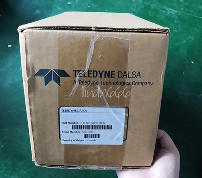 ONE NEW Teledyne DALSA Line array Scan Camera HS-S0-12K40-00-R