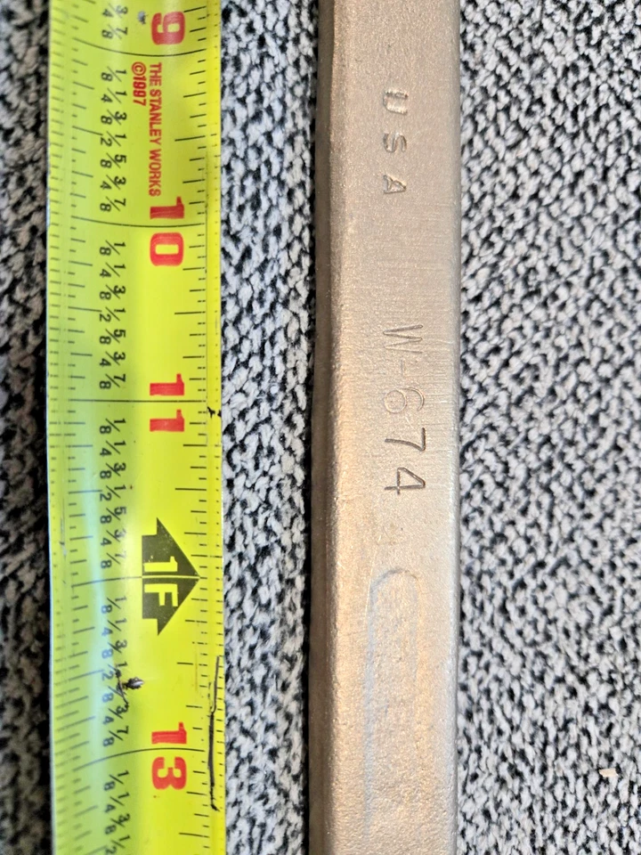 Ampco Safety Tools W-674 llave combinada, Sae, tamaño 1-1/4 pulgadas Foto 3 de 4