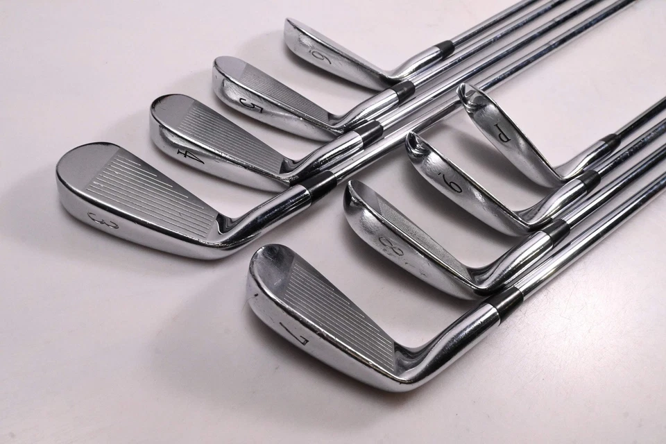 Mizuno MP-30 Irons / 3-PW / Regular Flex Dynamic Gold R300 Shafts - Image 4 of 4