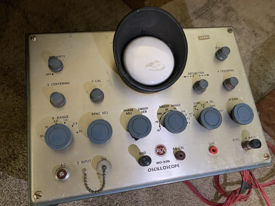 K9ESK - RCA WO-57 OSCILLOSCOPE not tested rare Antique - Image 2 of 4