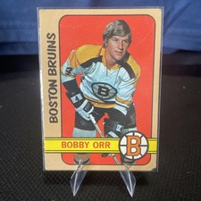 1972-73 Topps #100 Bobby Orr hockey trading card.  SEE PHOTOS