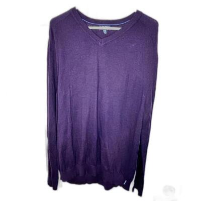 Made Cam Newton Purple v-neck lightweight sweater men's size XL