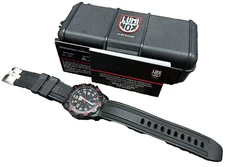LUMINOX Black OP’s 8880 Series Red Bezel Numerals With Case And Warranty Papers