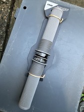 DMR DeathGrips Flanged Brendog Thin Lock on Mountainbike Enduro Grey grips