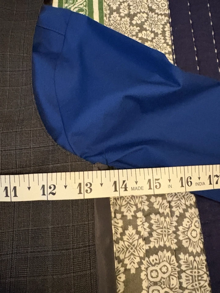 Traje de 3 piezas para niños talla 6 pantalones negros camisa azul chaleco gris Foto 3 de 4