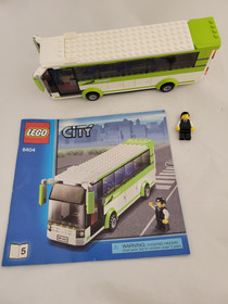 Lego 8404 City Public Transport with 5 minifigures and manuals, incomplete