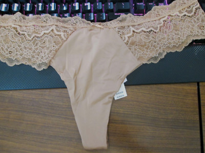 New Victorias Secret Dream Angels Thong  Discounts on 2+  Size XS, S 