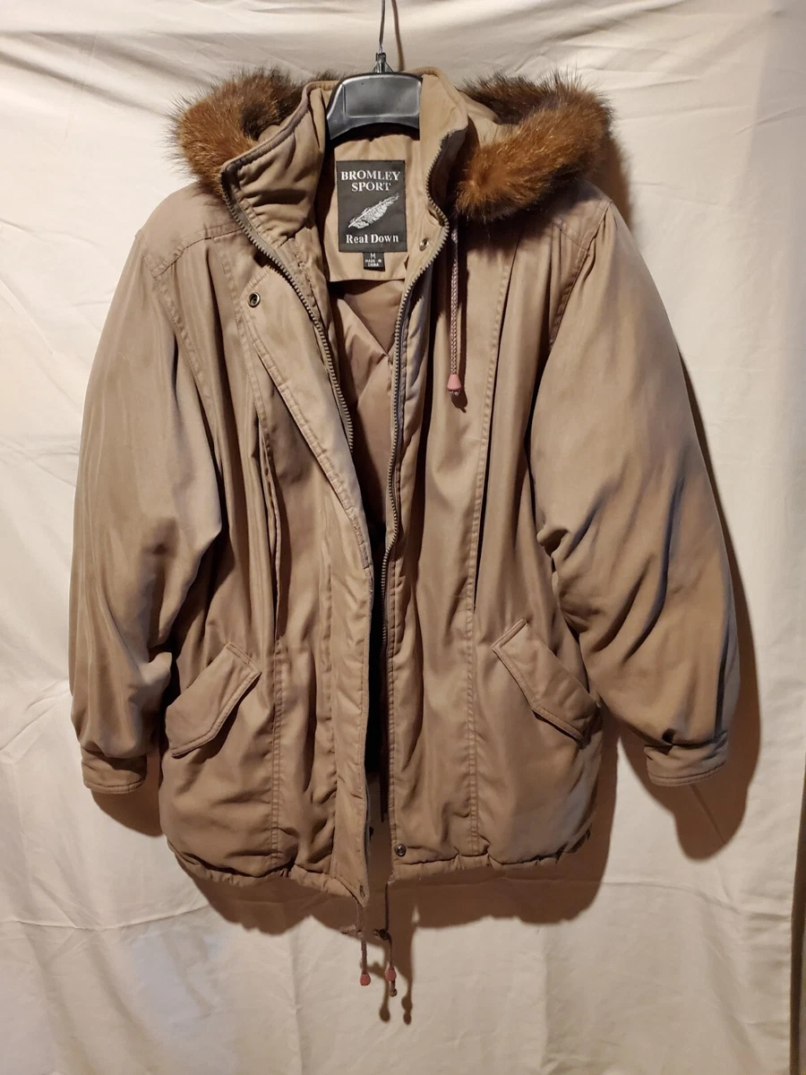Bromley sport sales down coat
