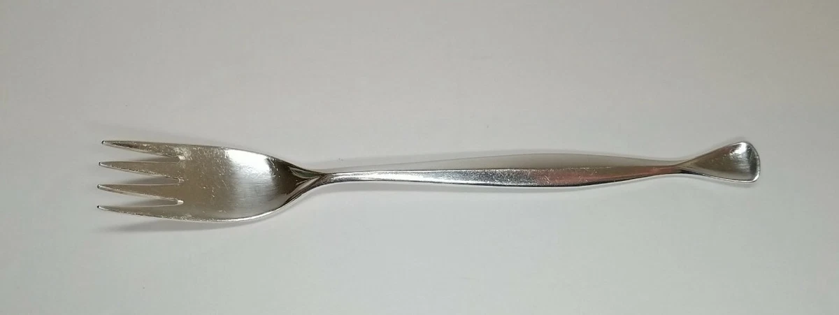 Mappin & Webb 1900-1940 Antique US Silver-Plated Flatware for sale