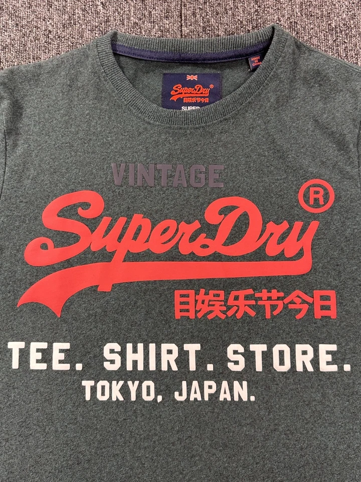 Superdry Camiseta Hombre Mediana Verde Cuello Redondo Foto 2 de 4