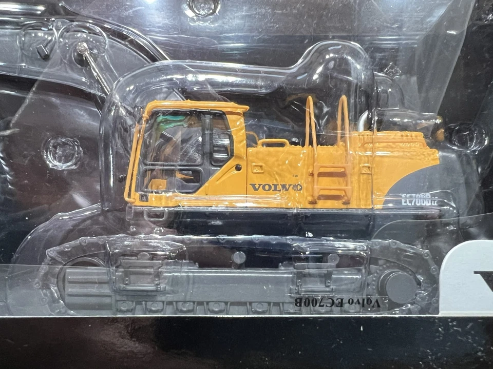 MotorArt 1:50 Volvo EC700B Excavator - Hi-Tech Line - Image 3 of 4
