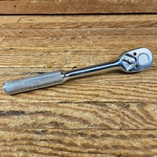 Vtg Indestro Tools 6272 38 Drive Reversible Ratchet Socket Wrench Usa