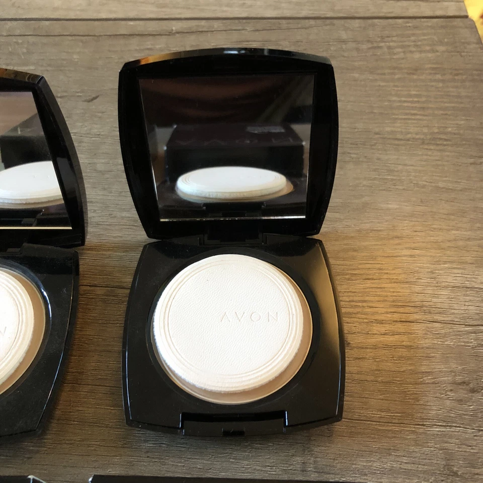 Lot of 2 Avon Flawless Pressed Powder G203 Medium Deep Makeup - Image 3 of 4