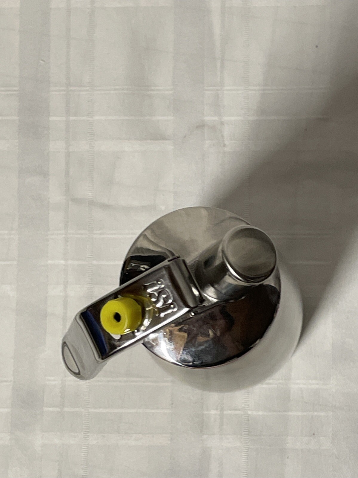 iSi North America Gourmet Whip Cream/Food Whipper, Stainless Steel/Red, 0.5 L