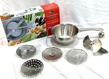 Winware Food Mill Stainless Steel 2 Quart 4 Interchangeable Grids Garden Tomato